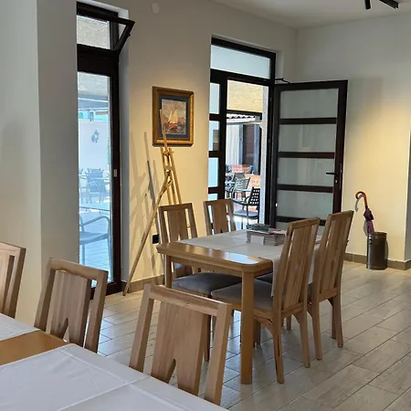 Hotel Restaurant Sjor Luka Turanj