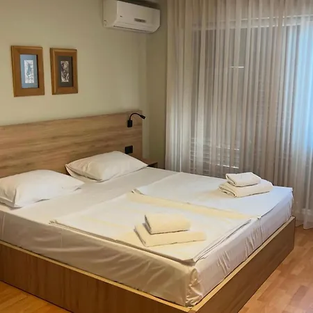 Hotel Restaurant Sjor Luka 4*
