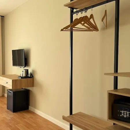 酒店 Park 图兰杰